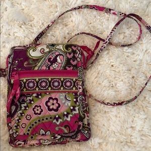 Vera Bradly Very Berry Pattern